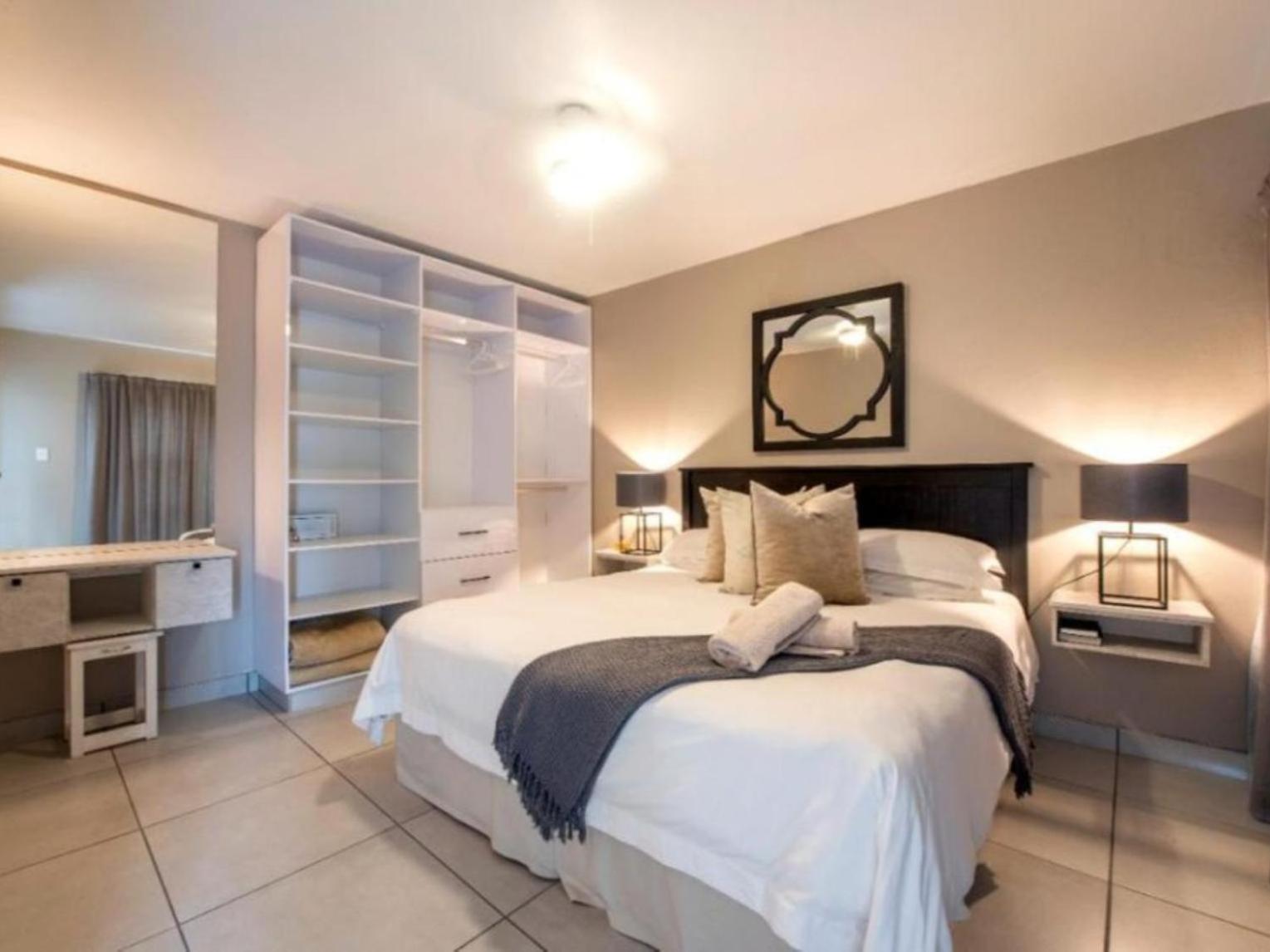 Kelly'S Beachfront Apartments Port Alfred Exteriör bild