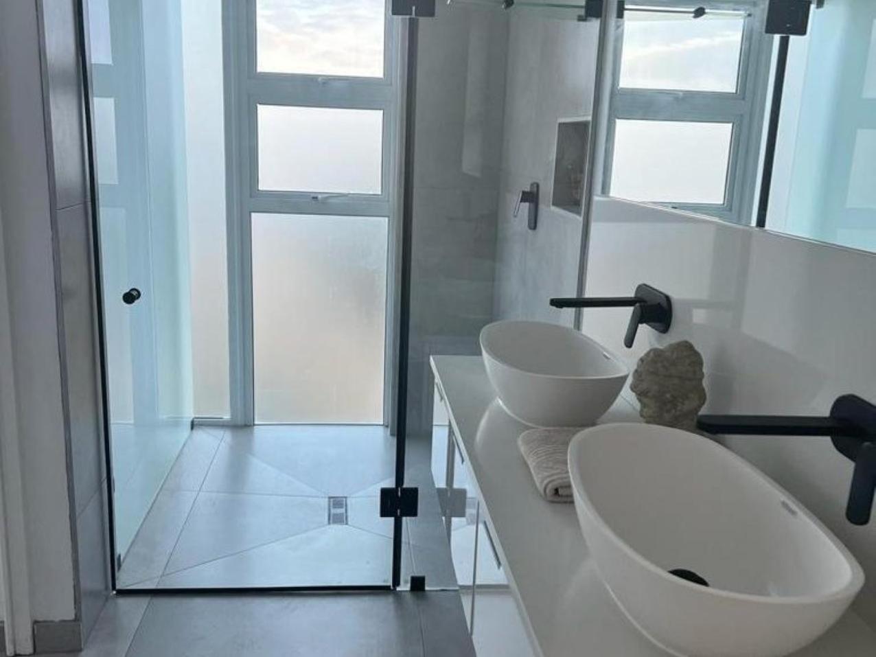 Kelly'S Beachfront Apartments Port Alfred Rum bild